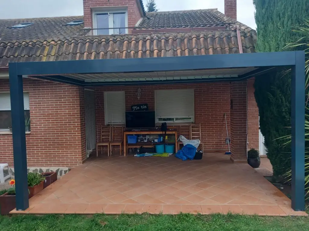 pergola bioclimatica en cadiz