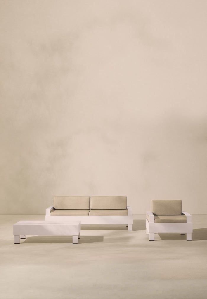Muebles de exterior 9 Conjunto de exterior Rumours: mesa, sofá y butacas